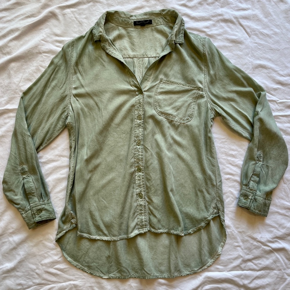 Light Weight Button Down